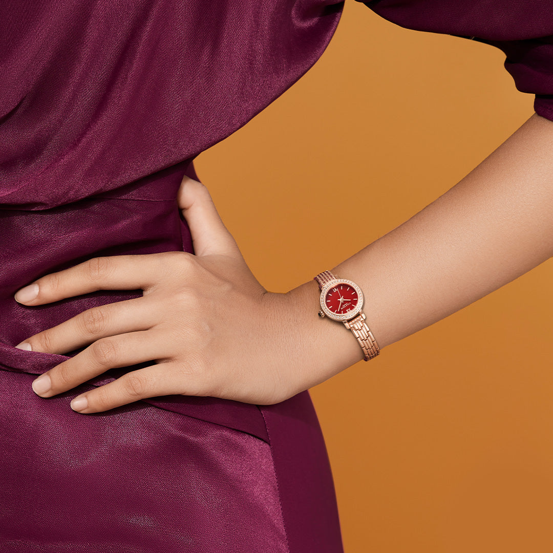 Golden Halo Carnelian Watch With Zircon