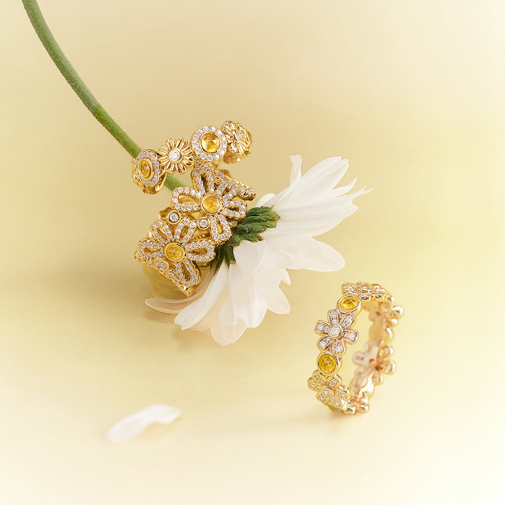 Daisy Wide Band Ring
