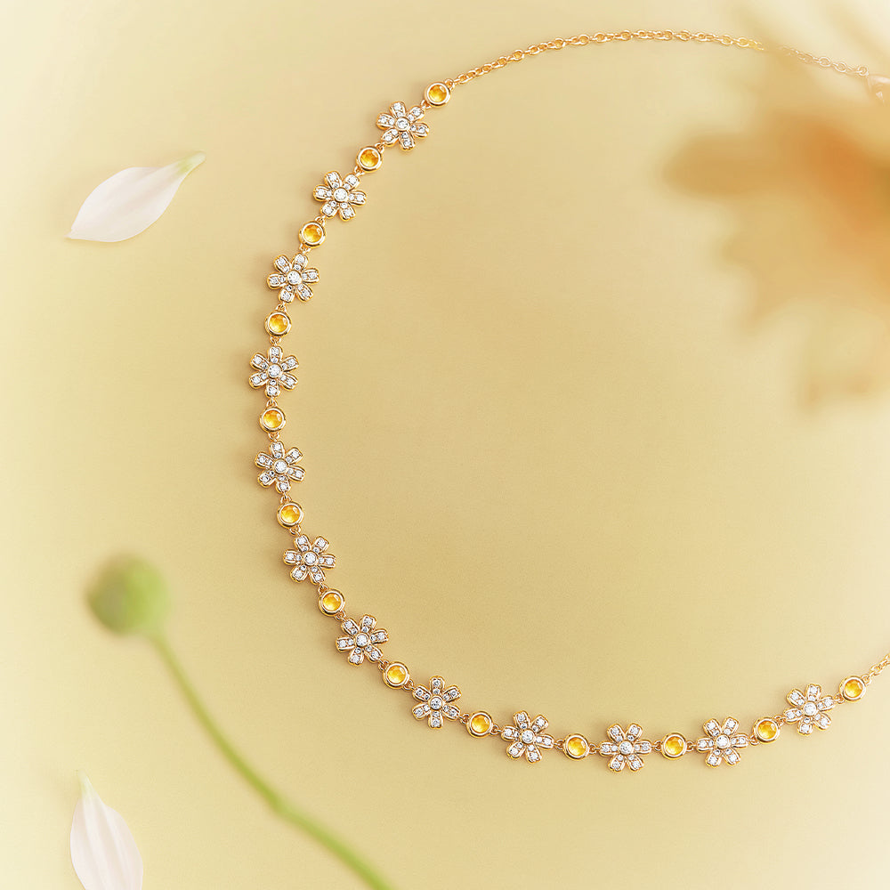 Daisy Full Bloom Choker Necklace