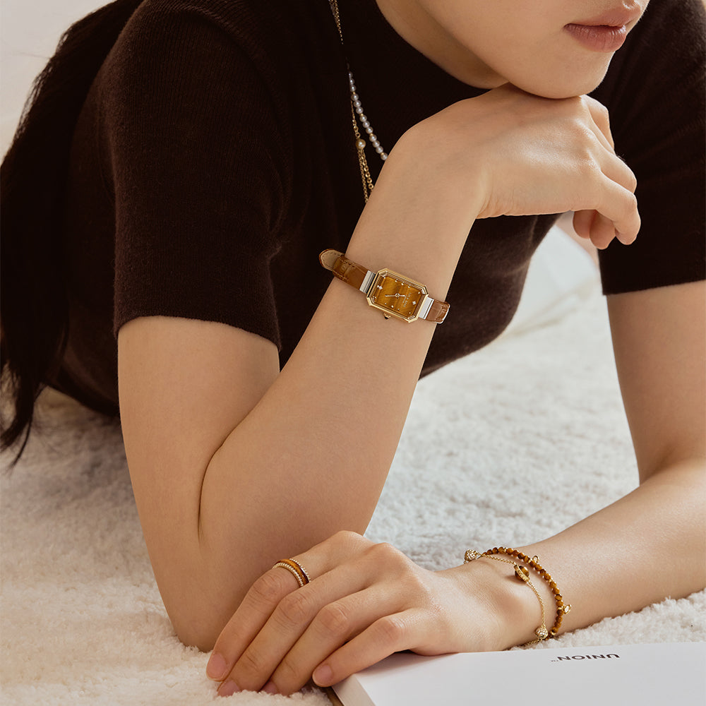 Ms Lola Tiger’s Eye Watch With Two Strap Set